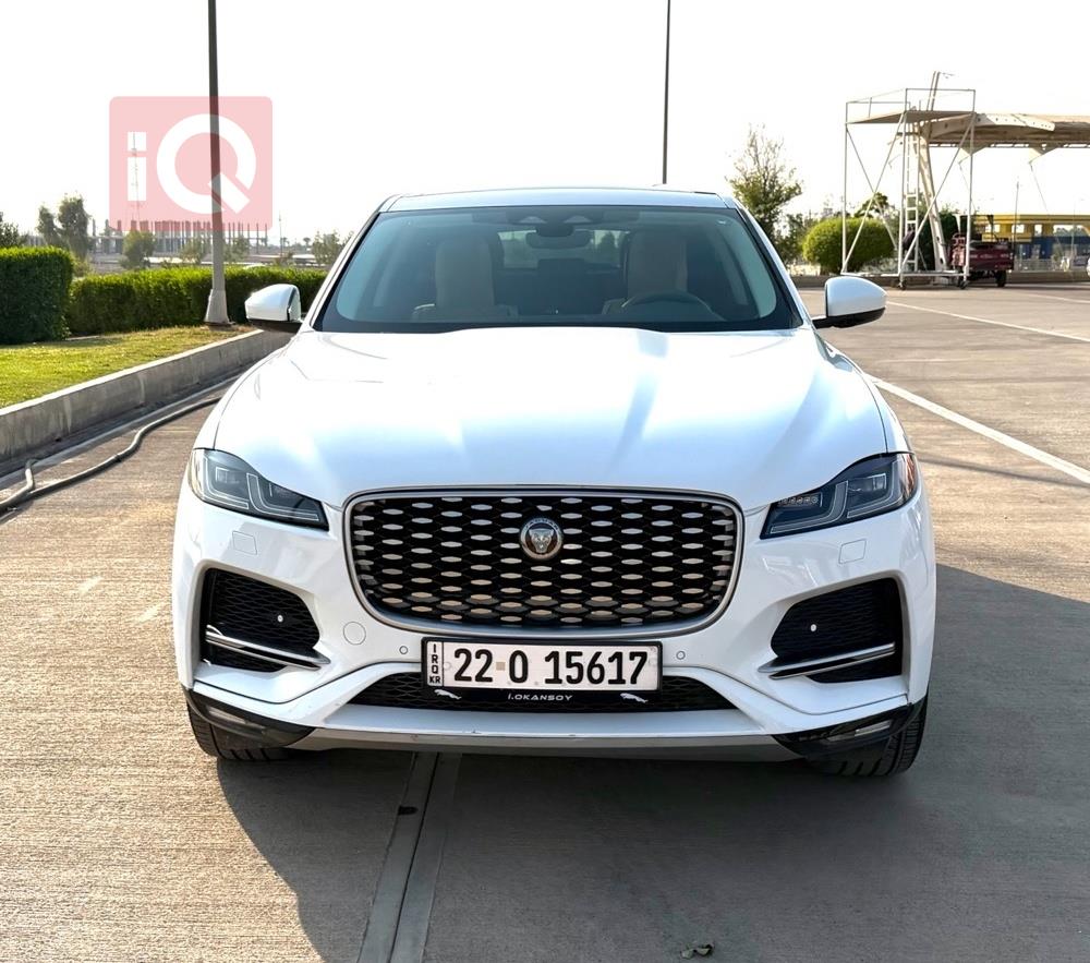 جاكوار إف-بيس